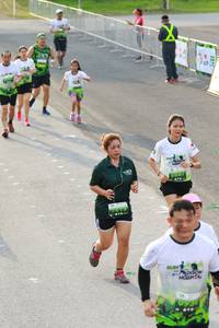 BIB: 
                            <button type="button" onclick="openModal(3550094)" class="btn btn-primary btn-sm float-right btn-popup" data-toggle="modal" data-target=".modal-high-quality">
                        <i class="fas fa-shopping-cart"></i> Add to Cart
                    </button>
                                            <button type="button" onclick="isThisMe(3550094, true)" class="btn btn-success btn-sm float-right btn-popup btn-isme hidden" data-toggle="tooltip" data-placement="bottom" title="นี่คือรูปของคุณใช่ไหม คลิกที่นี่เพื่อเอาเข้าอัลบั้ม">
                        <i class="fas fa-plus"></i> Add to album
                    </button>
                    <button type="button" onclick="isThisMe(3550094, false)" class="btn btn-warning btn-sm float-right btn-popup btn-isnotme hidden">
                        <i class="fas fa-ban"></i> Remove from album
                    </button>